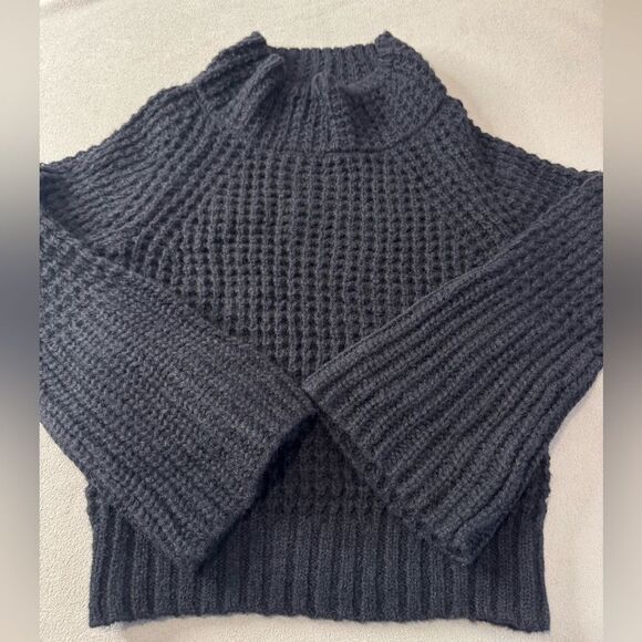 Anthropologie Maeve Dionne Bell-Sleeved Sweater size XS - Picture 8 of 15